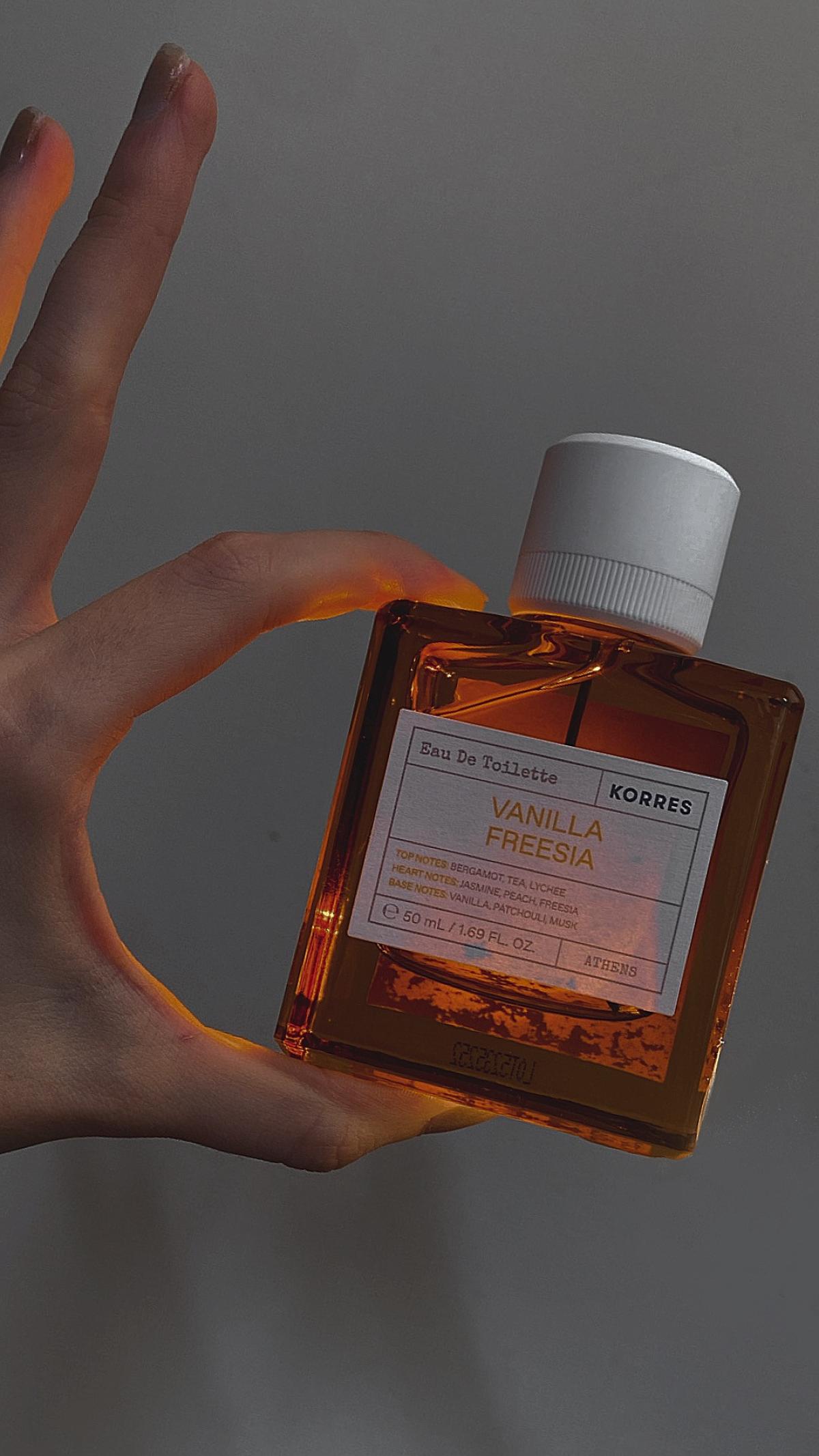 عطر ادکلن وانیلا فریزیا کورس - Vanilla Freesia Korres - بررسی، قیمت و خرید