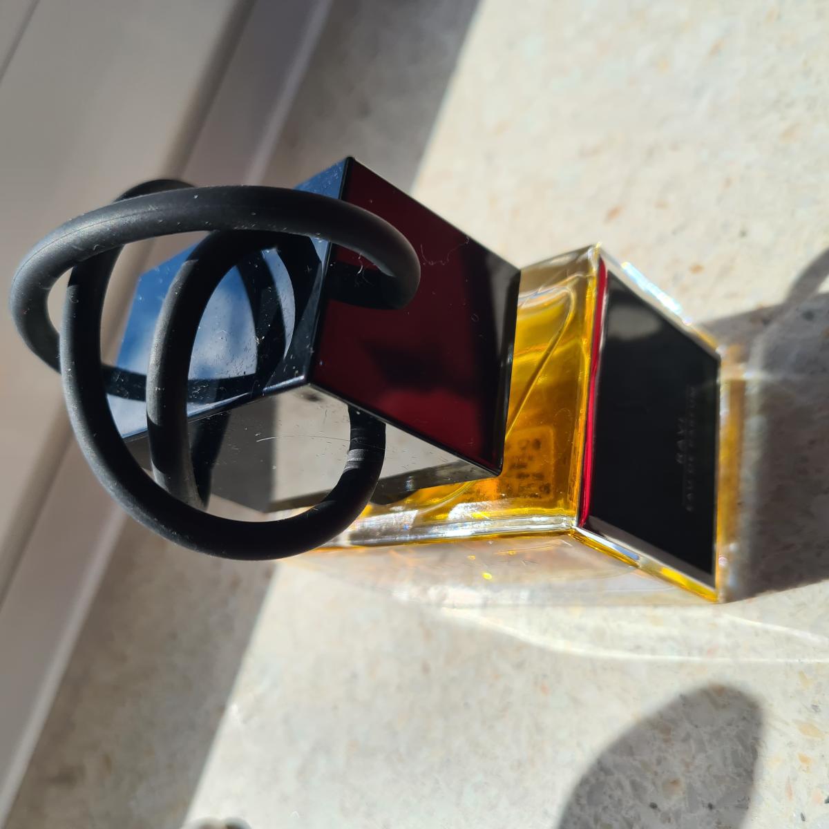 عطر ادکلن راوی نازو دی رازا - Ravi Naso Di Raza - بررسی، قیمت و خرید