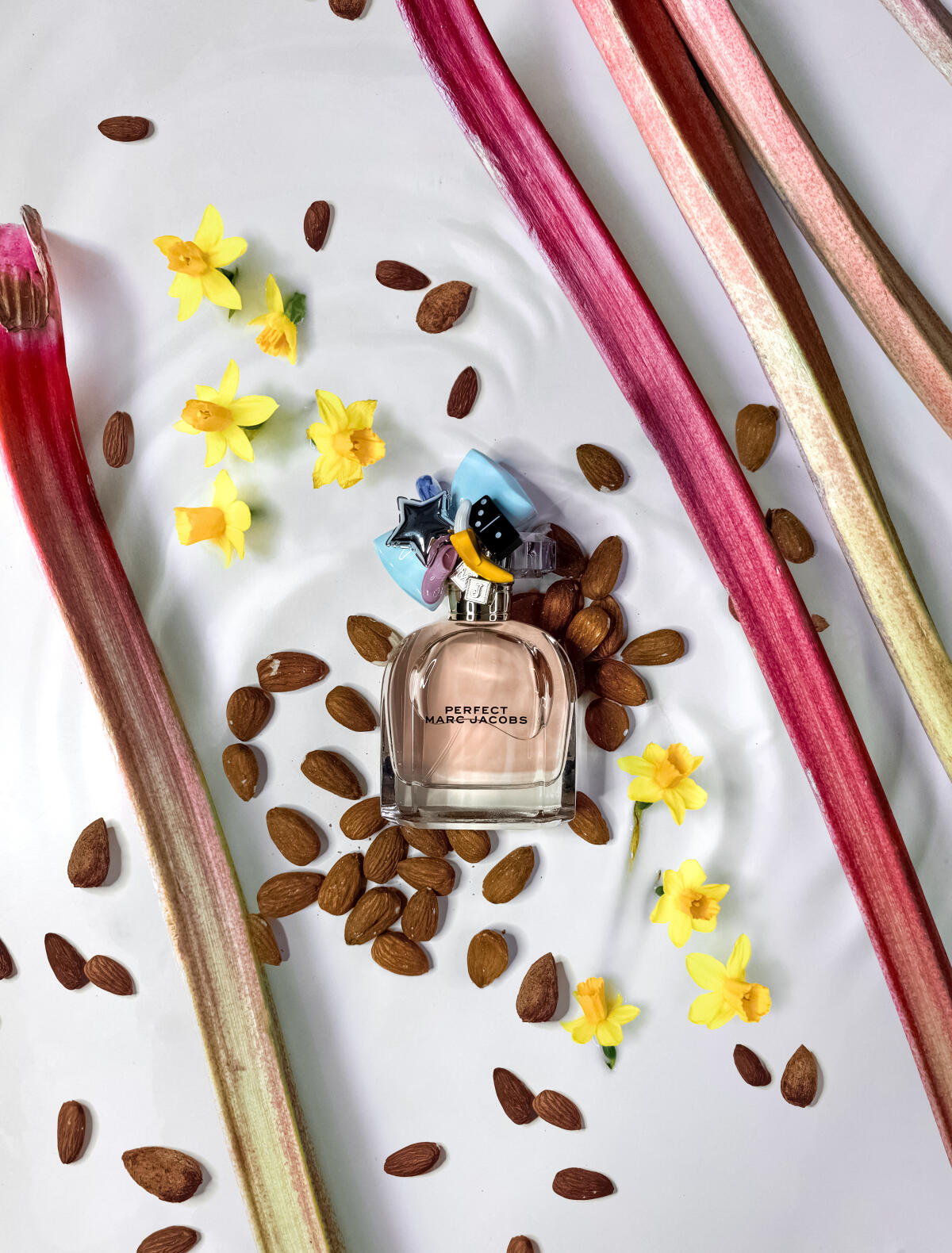 عطر ادکلن پرفکت مارک جیکوبز - Perfect Marc Jacobs - بررسی، قیمت و خرید