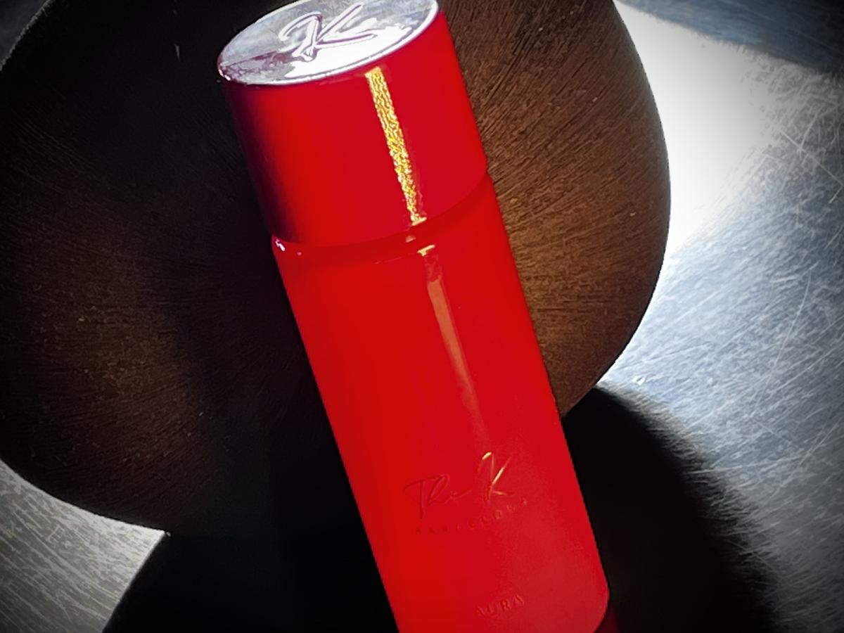 عطر ادکلن اُرا کینتیک پرفیومز - Aura Kinetic Perfumes - بررسی، قیمت و خرید