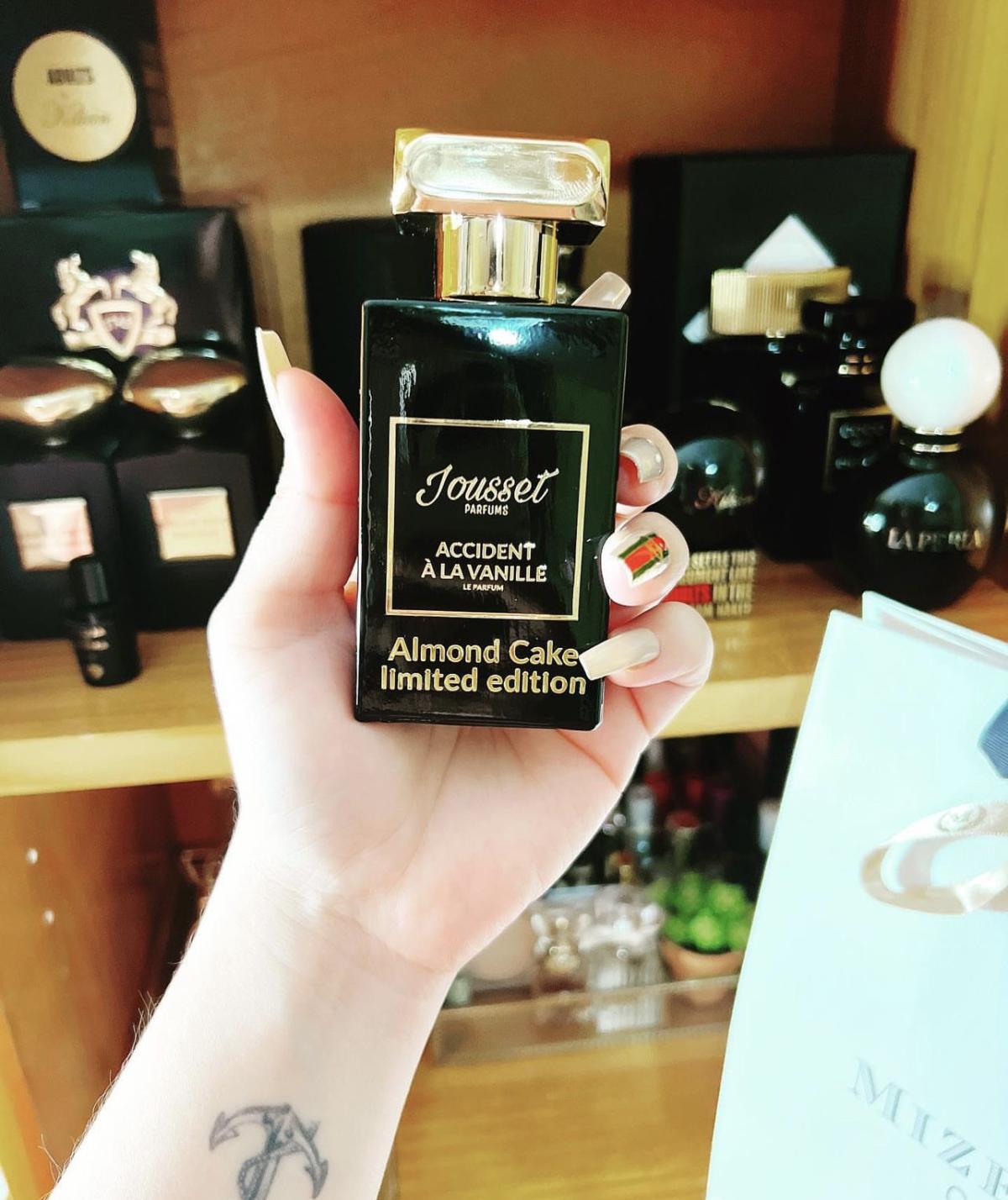 عطر ادکلن اکسیدنت ا لا وانیل - آلموند کیک لیمیتد ادیشن ژوسه پارفوم - Accident À La Vanille - Almond Cake Limited Edition Jousset Parfums - بررسی، قیمت و خرید