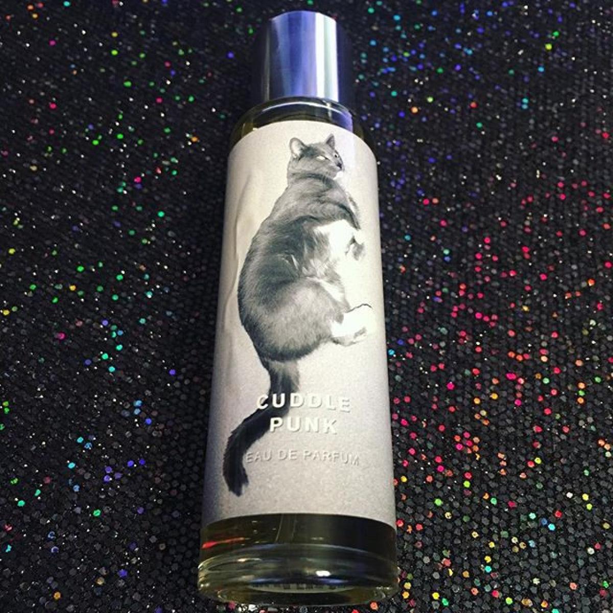 عطر ادکلن کادل پانک پینروز - Cuddle Punk Pinrose - بررسی، قیمت و خرید