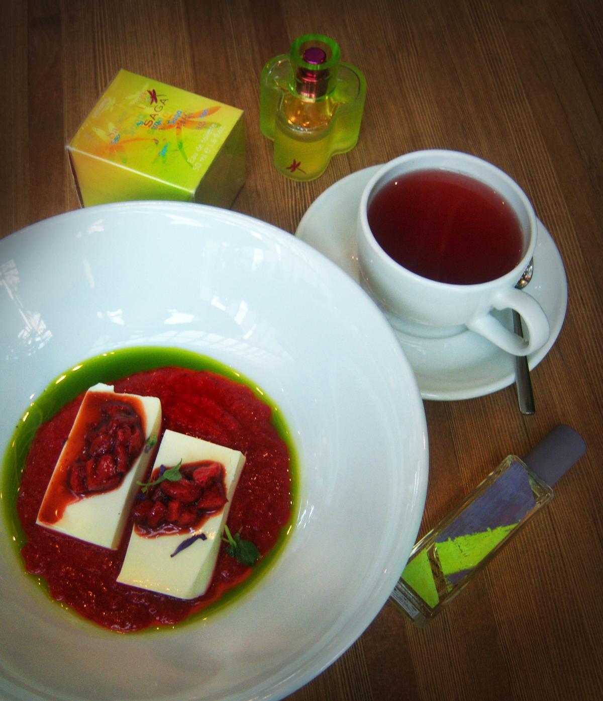 عطر ادکلن ساگا اوريفلیم - Saga Oriflame - بررسی، قیمت و خرید