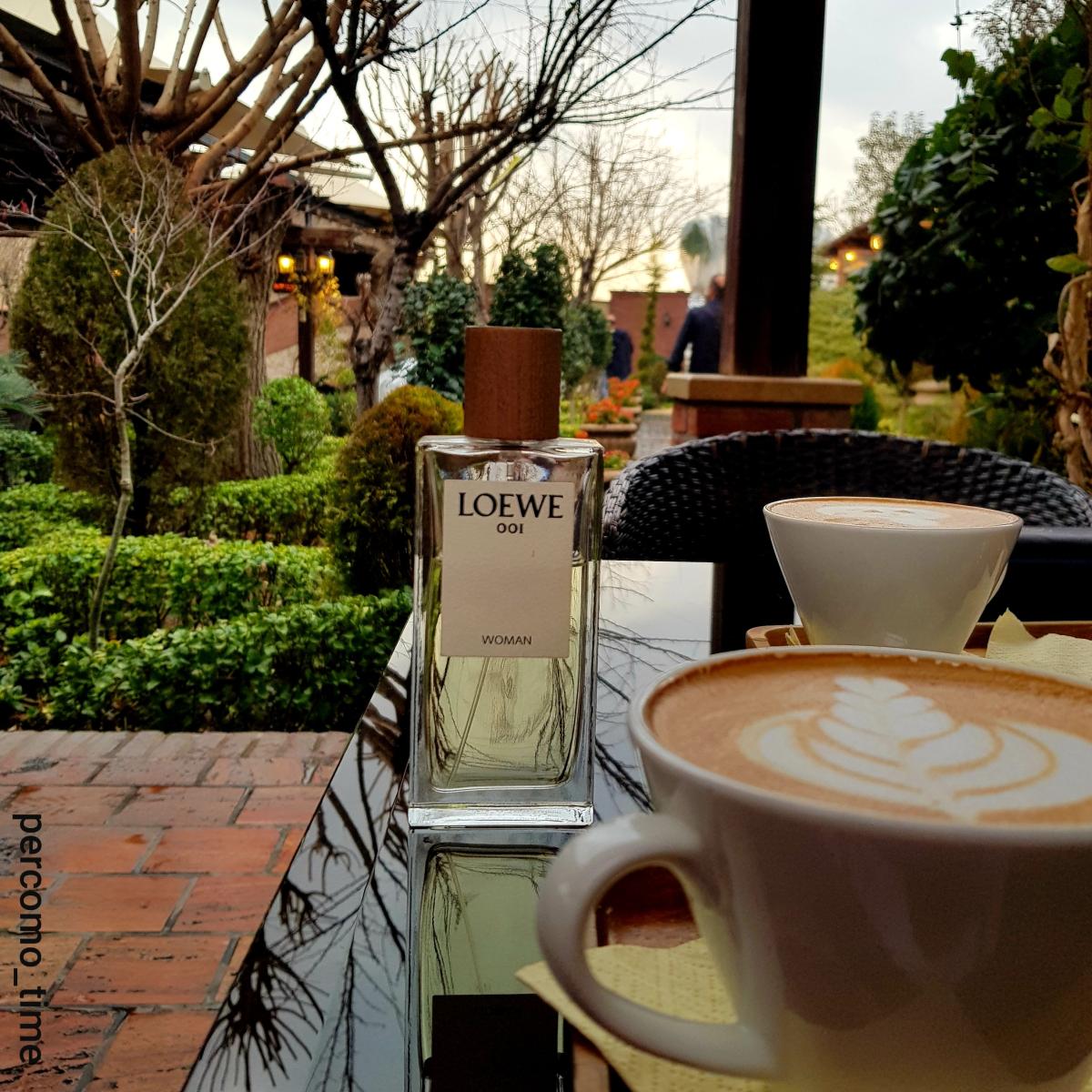 عطر ادکلن لووه ۰۰۱ وومن لووه - Loewe 001 Woman Loewe - بررسی، قیمت و خرید