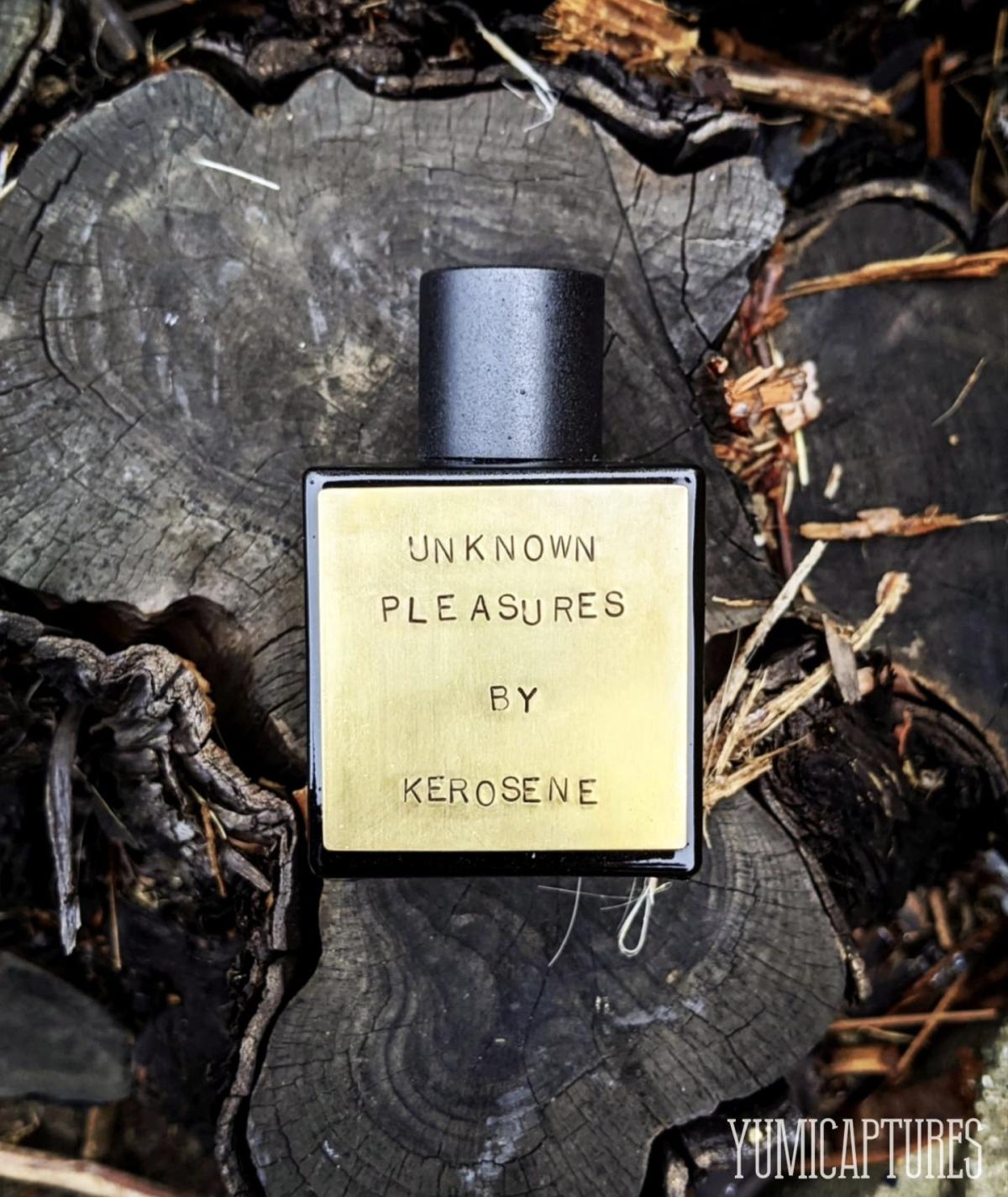 عطر ادکلن آنکَون پِلِژِرز کروزین - Unknown Pleasures Kerosene - بررسی، قیمت و خرید