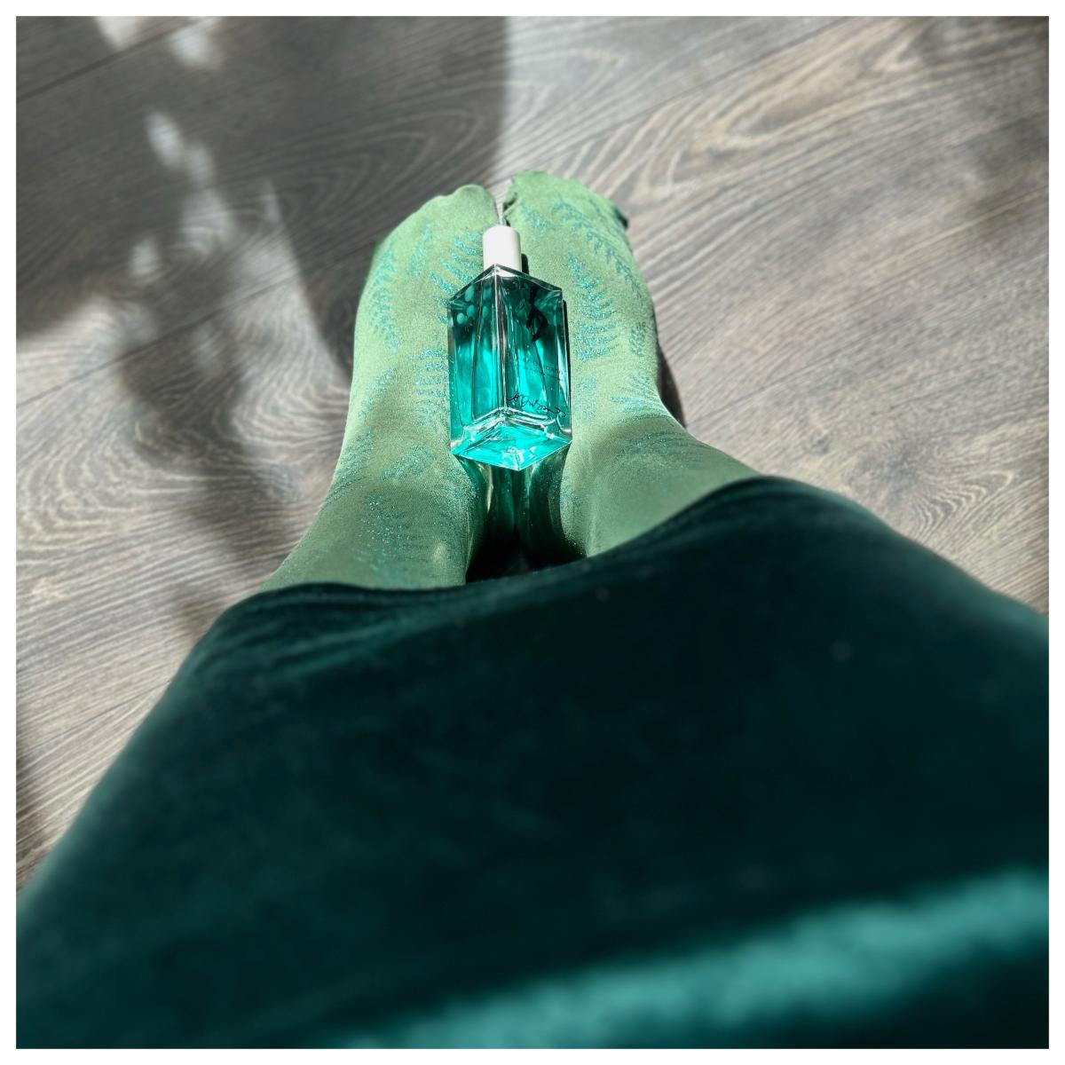 عطر ادکلن جید اولیویه دوربانو - Jade Olivier Durbano - بررسی، قیمت و خرید