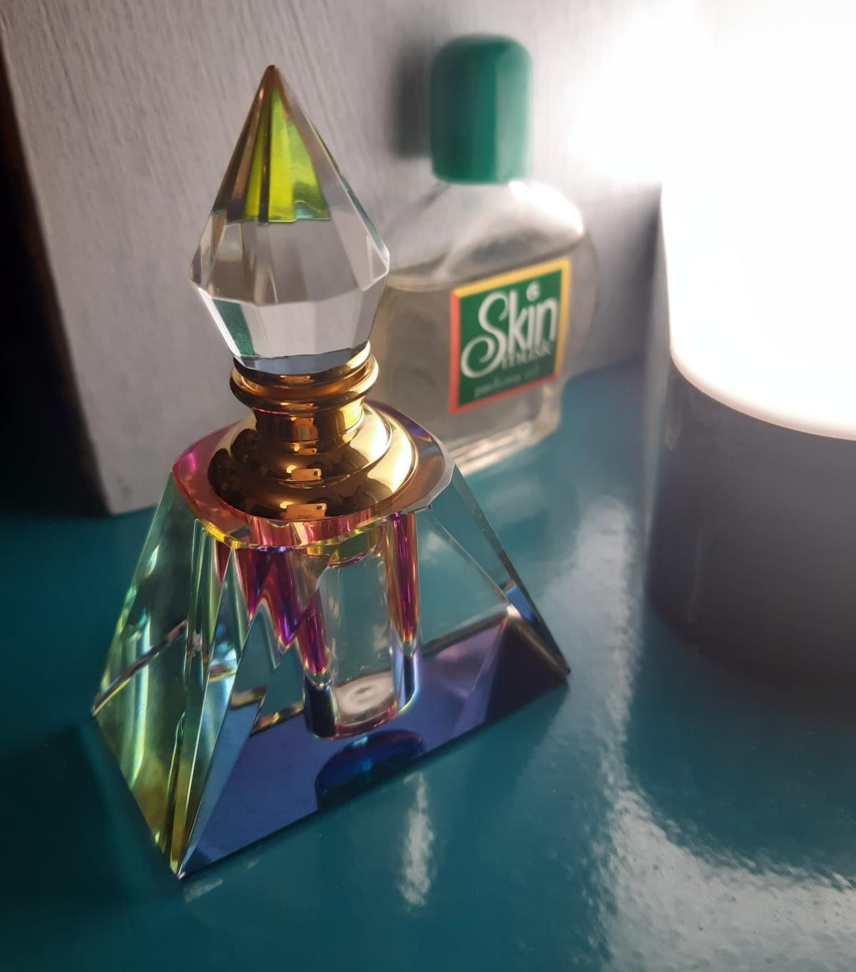 عطر ادکلن سکین ماسک پرفیوم د کور - Skin Musk Parfums de Coeur - بررسی، قیمت و خرید