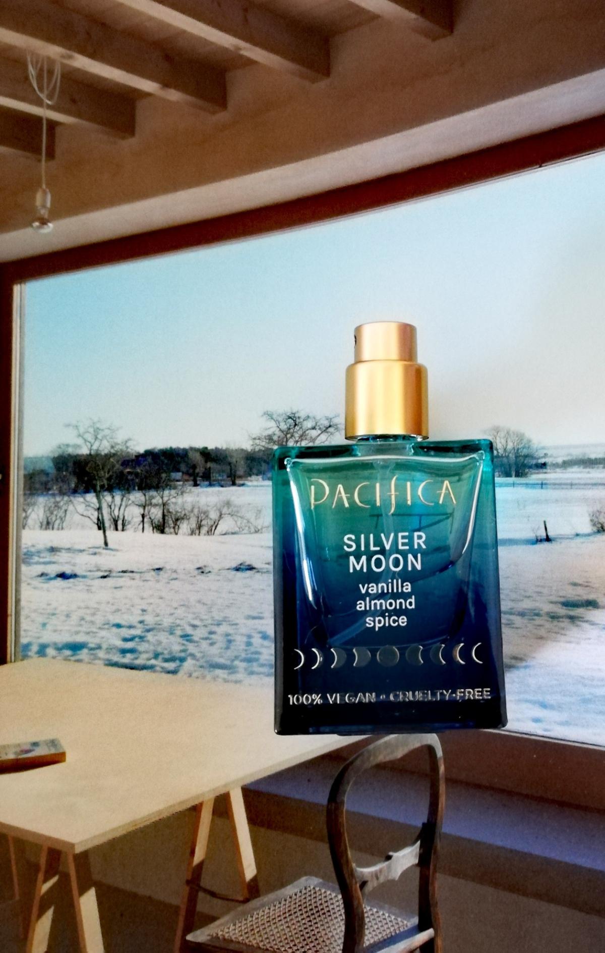 عطر ادکلن سیلور مون پاسفیکا - Silver Moon Pacifica - بررسی، قیمت و خرید