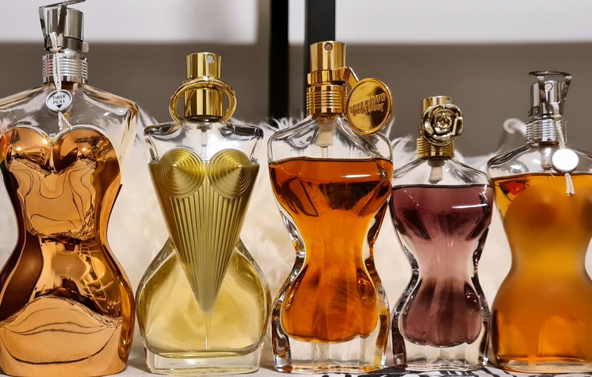 عطر ادکلن کلاسیک اسنس د پرفیوم ژان پل گوتیه - Classique Essence de Parfum Jean Paul Gaultier - بررسی، قیمت و خرید