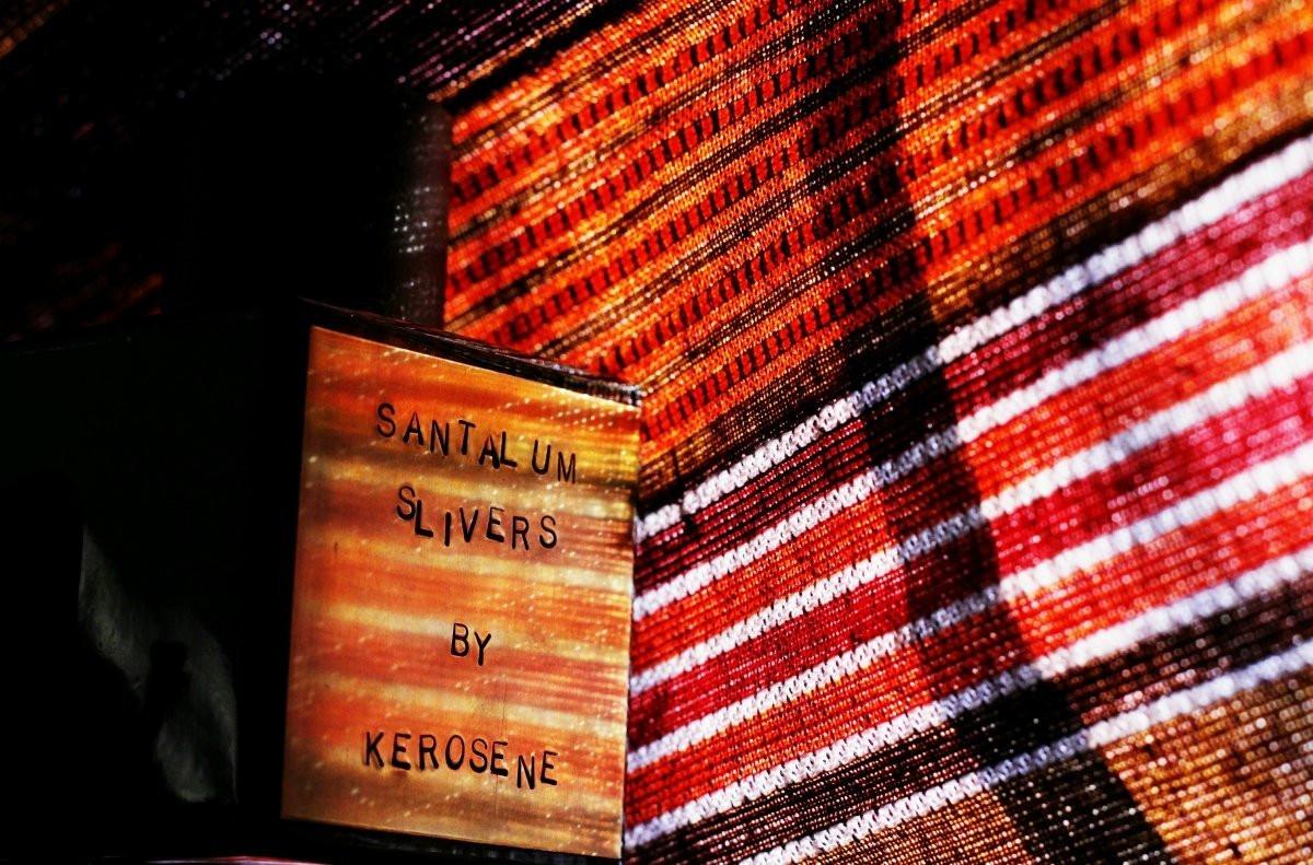 عطر ادکلن سانتالوم سیلورز کروسین - Santalum Slivers Kerosene - بررسی، قیمت و خرید