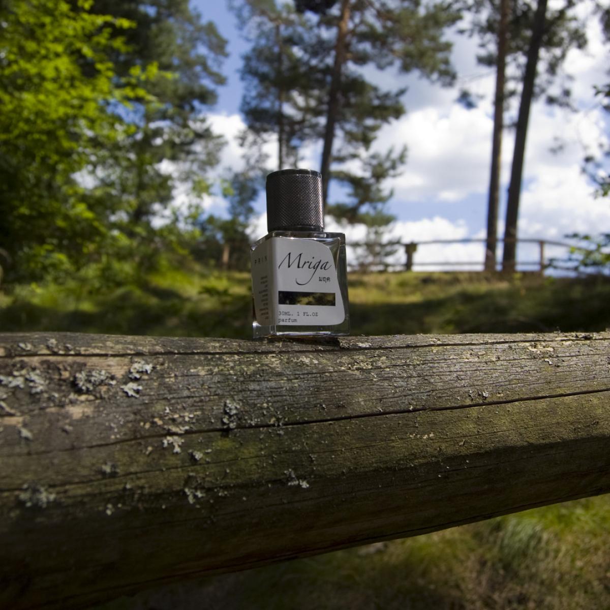 عطر ادکلن میگا پرین - Mriga Prin - بررسی، قیمت و خرید