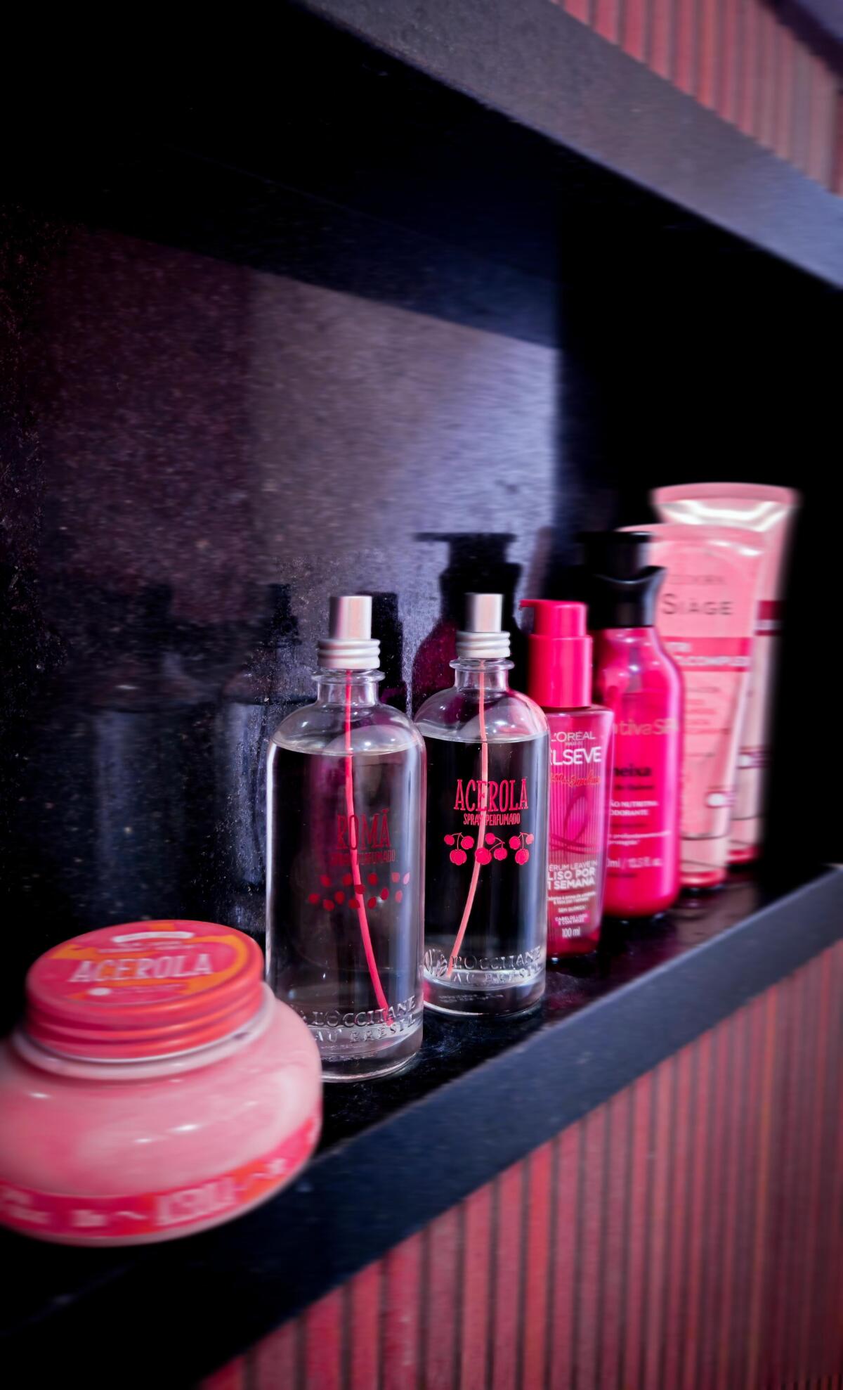 عطر ادکلن کامپوتاس کورپورایز آسرولا لوکسی‌تان او برزیل - Compotas Corporais Acerola L’Occitane Au Brésil - بررسی، قیمت و خرید