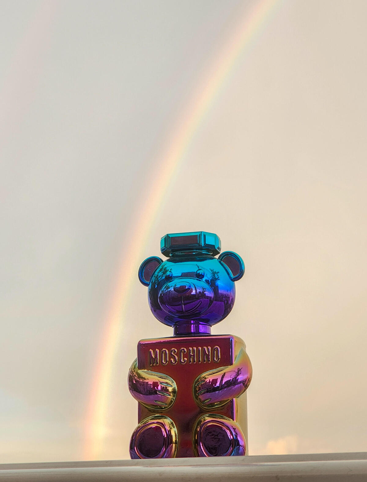 عطر ادکلن توی تو پرل موشینو - Toy 2 Pearl Moschino - بررسی، قیمت و خرید