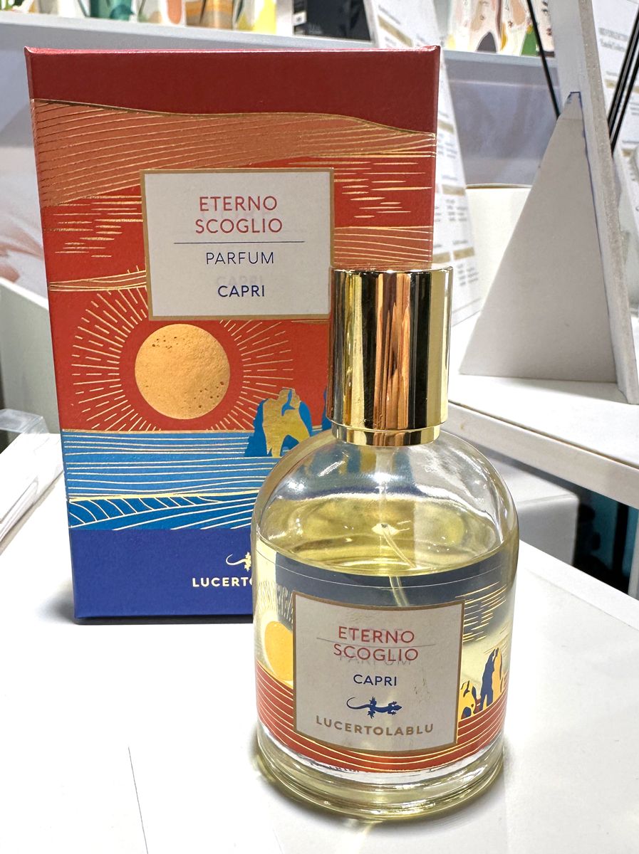 عطر ادکلن اِتِرنو اِسکوگلیو لوسرتولابلو - Eterno Scoglio Lucertolablu - بررسی، قیمت و خرید