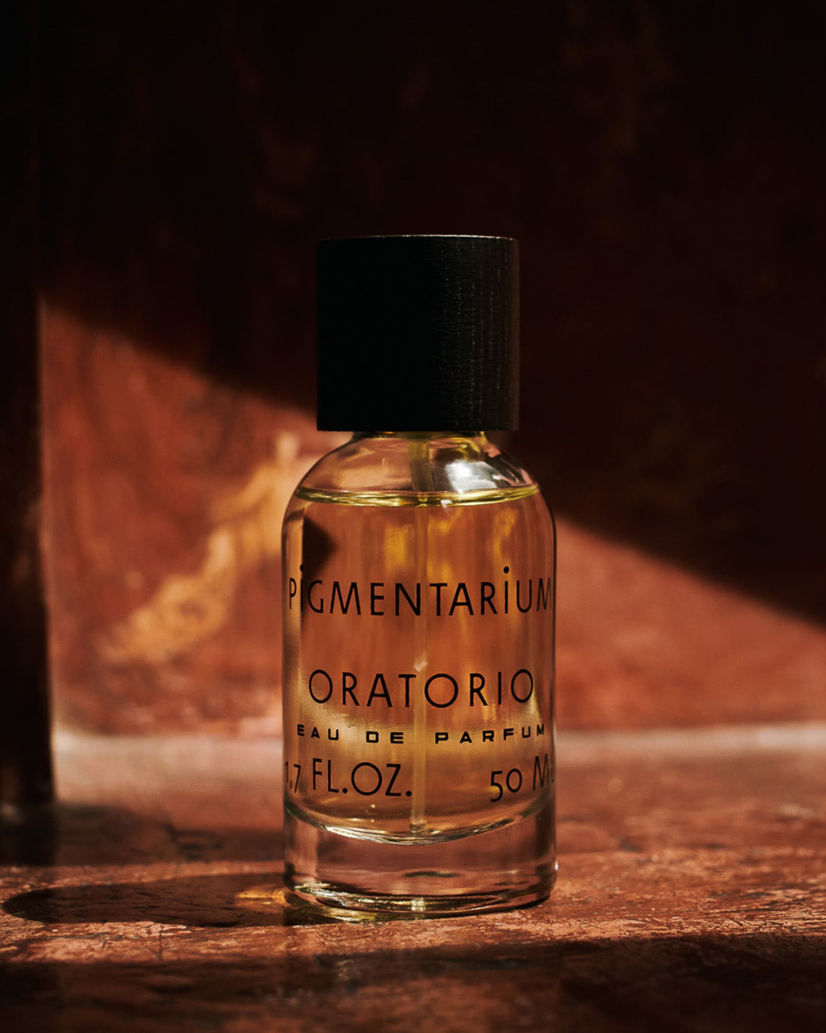 عطر ادکلن اُراتوریو پیگمنتاریوم - Oratorio Pigmentarium - بررسی، قیمت و خرید