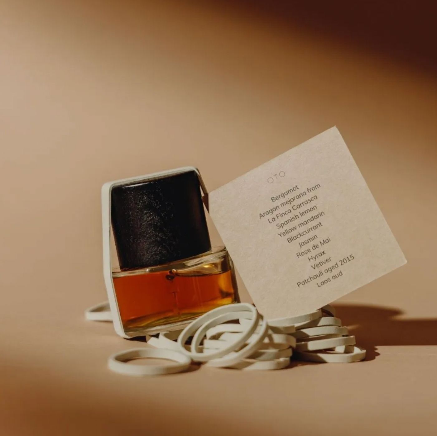 عطر ادکلن اوتو مالو - OTO Mallo - بررسی، قیمت و خرید