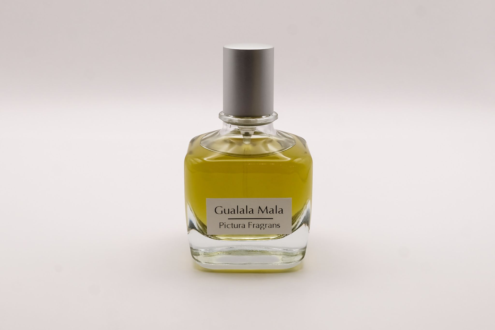 عطر ادکلن گوالالا مالا پیکتورا فراگرانس - Gualala Mala Pictura Fragrans - بررسی، قیمت و خرید