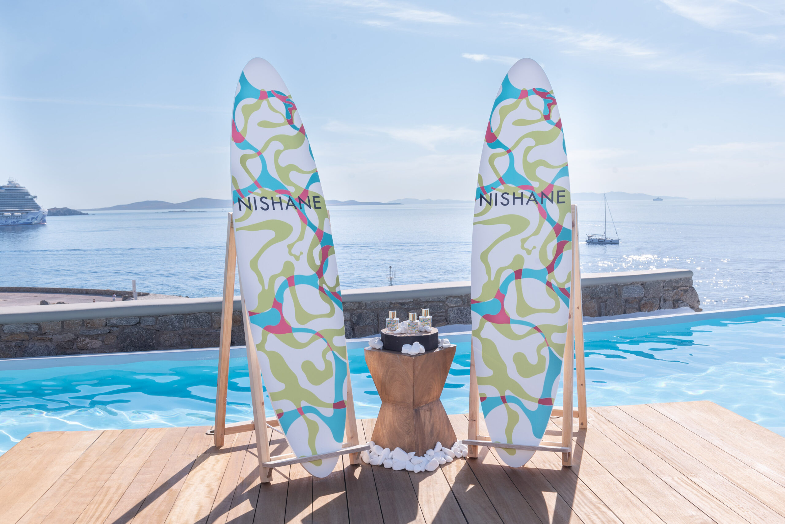 عطر ادکلن دزیرو نیشانه - Deziro Nishane - بررسی، قیمت و خرید