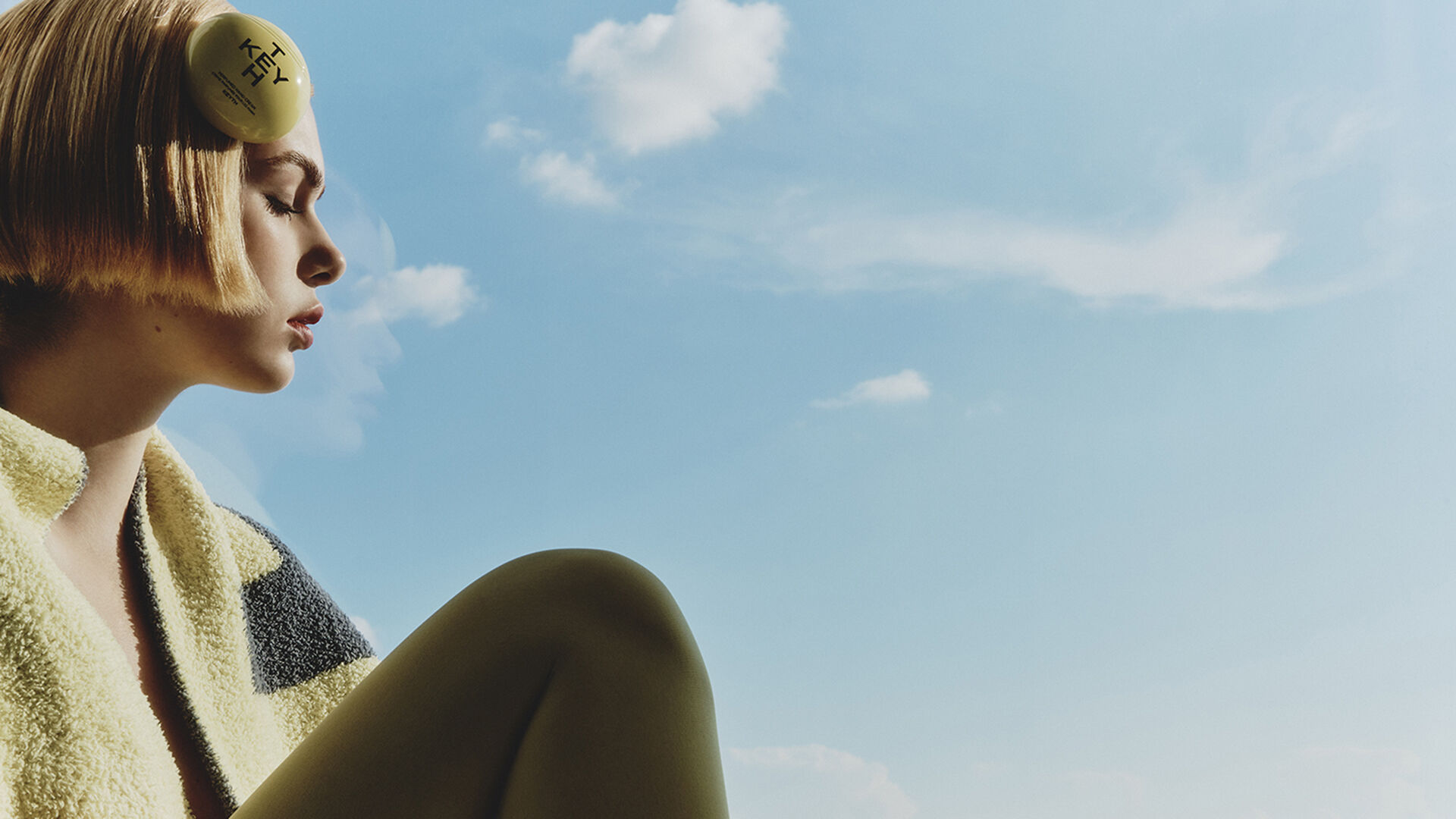 عطر ادکلن اَت هِر آپارتمِنت کیث - At Her Apartment Keyth - بررسی، قیمت و خرید