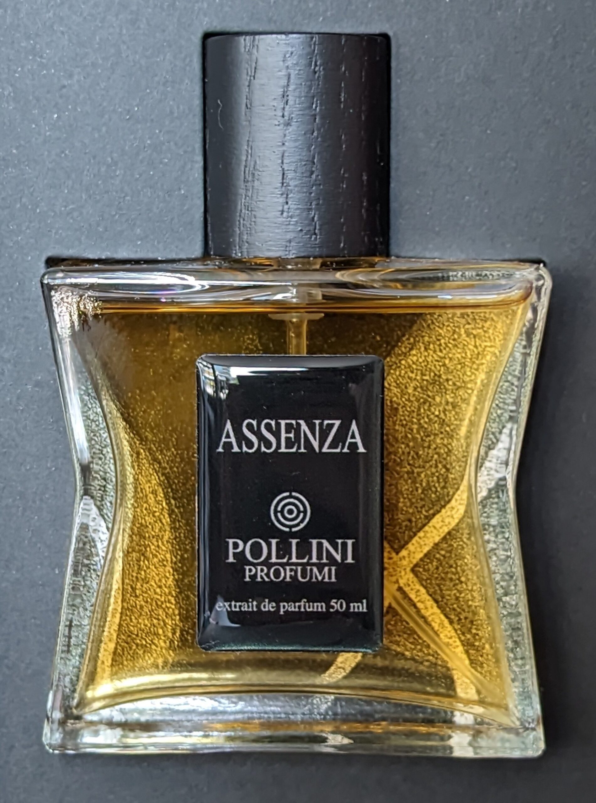 عطر ادکلن اسنزا پولینی پروفومی - Assenza Pollini Profumi - بررسی، قیمت و خرید