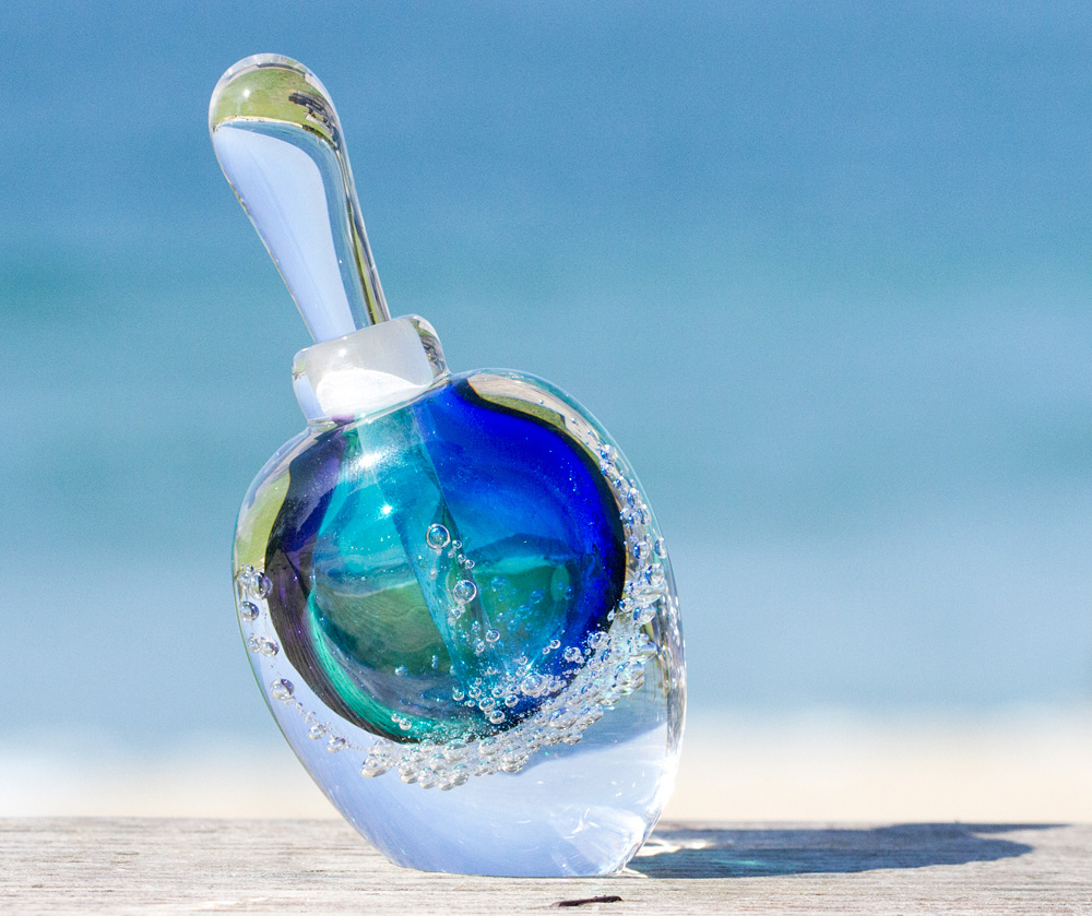 عطر ادکلن اِسُتِریکا جوآن بست - Esoterica JoAnne Bassett - بررسی، قیمت و خرید