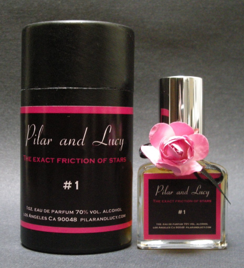 عطر ادکلن دی اگزکت فریکشن آو استارز پیلار و لوسی - The Exact Friction of Stars Pilar & Lucy - بررسی، قیمت و خرید