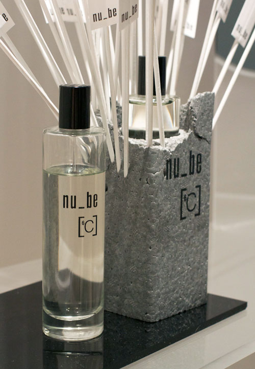 عطر ادکلن کربن وان آو دُز - Carbon [6C] One of Those - بررسی، قیمت و خرید