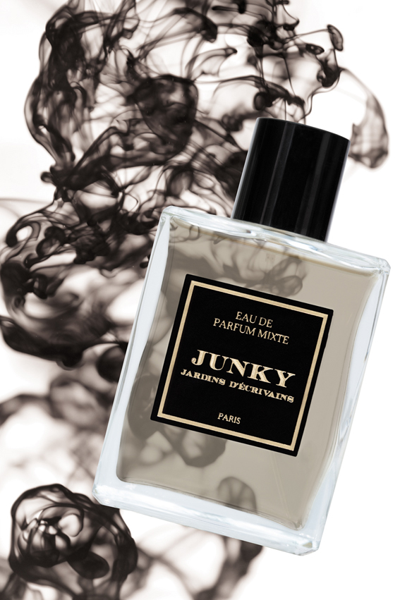 عطر ادکلن جانکی ژاردن دکریوان - Junky Jardins d’Ecrivains - بررسی، قیمت و خرید
