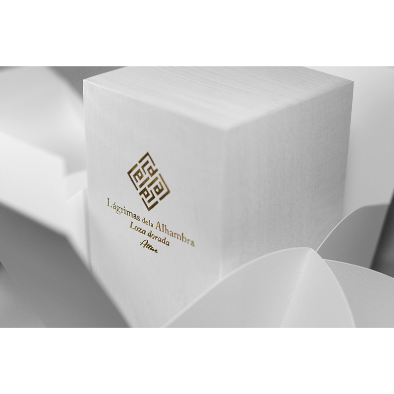 عطر ادکلن لاگریماس د لا الحمبرا نظری اسانسز - Lagrimas de la Alhambra Nazari Essences - بررسی، قیمت و خرید