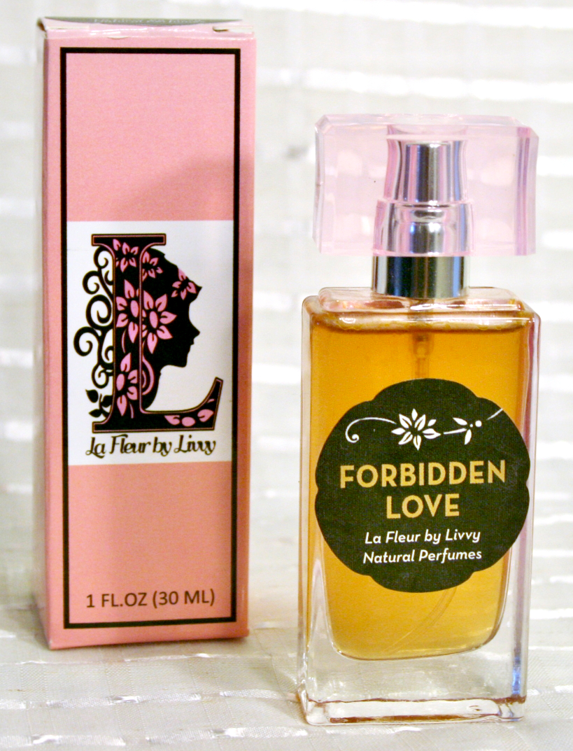 عطر ادکلن فوربیدن لاو لَ فِلِر بای لیوی - Forbidden Love La Fleur by Livvy - بررسی، قیمت و خرید