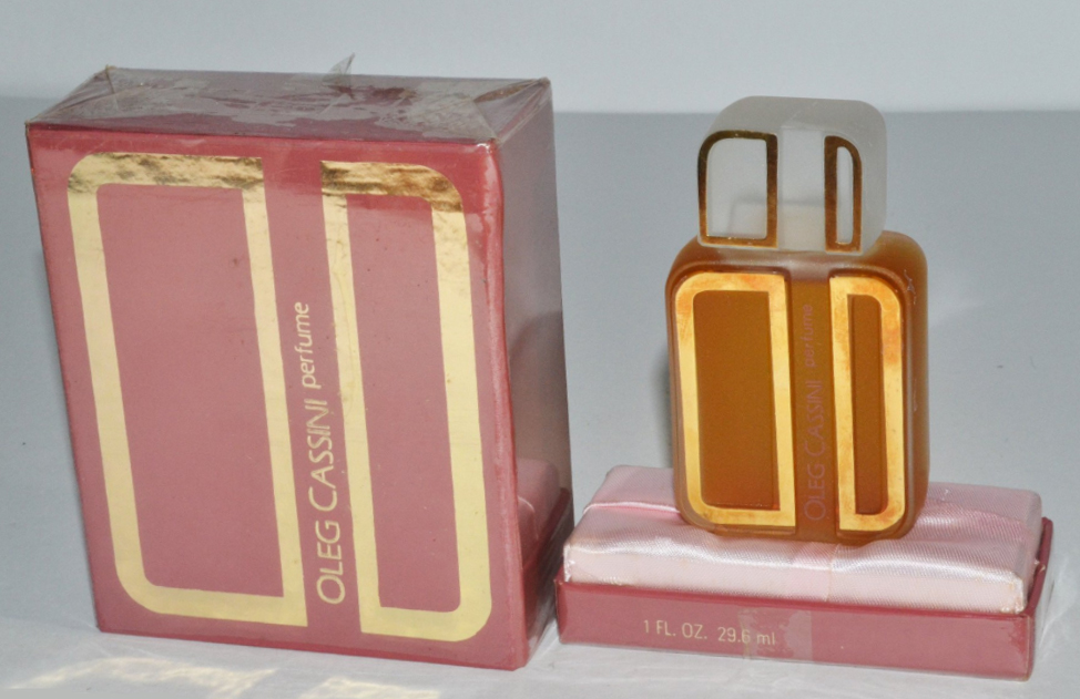 عطر ادکلن اولگ کاسینی جوان - Oleg Cassini Jovan - بررسی، قیمت و خرید