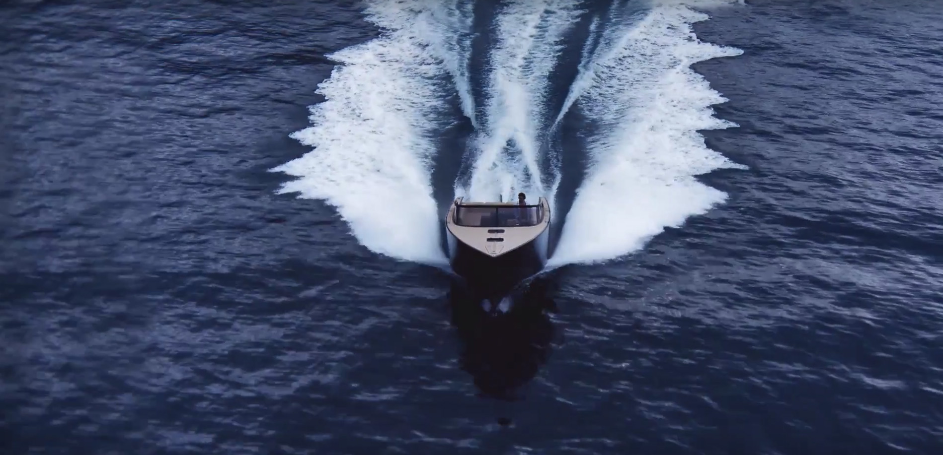 عطر ادکلن اکستریم اسپید مایکل کورس - Extreme Speed Michael Kors - بررسی، قیمت و خرید