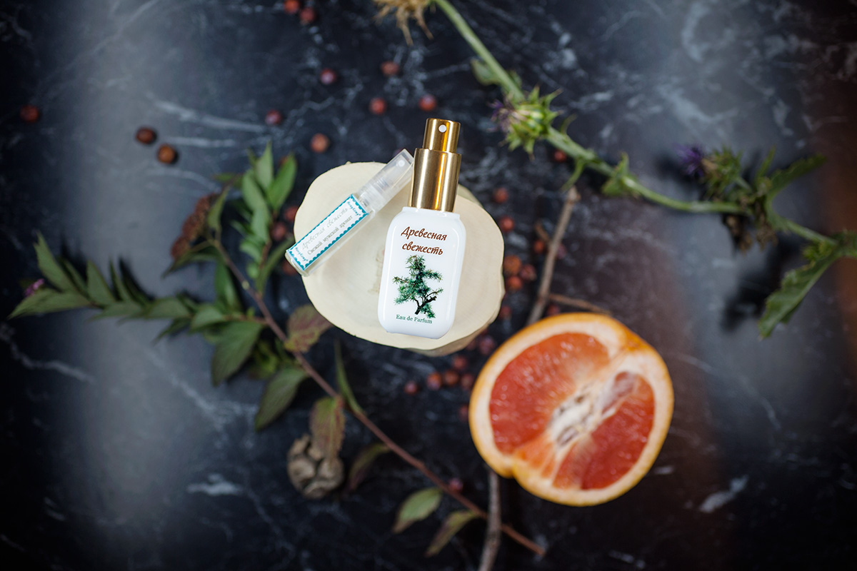 عطر ادکلن وودی فرشنس ماژو کوژو - Woody Freshness (Древесная Свежесть) Mazhu Kozhu (Мажу Кожу) - بررسی، قیمت و خرید