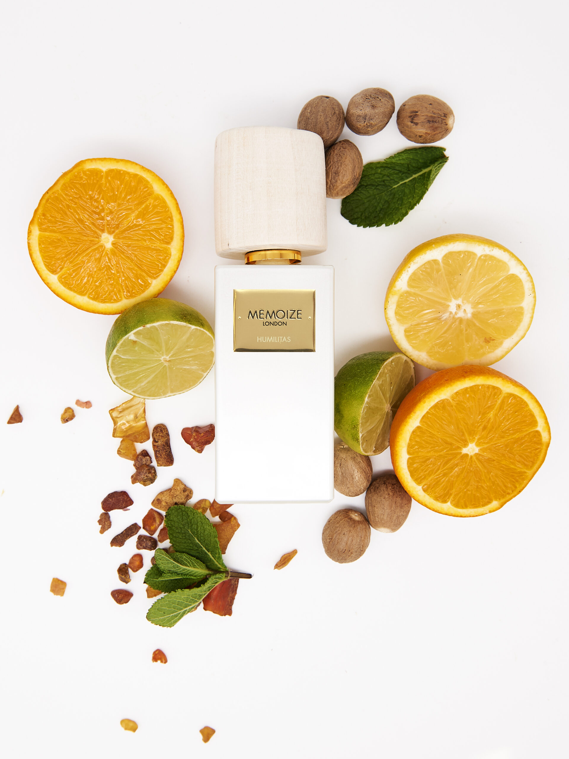 عطر ادکلن هومیلیتاس ممویز لاندن - Humilitas Memoize London - بررسی، قیمت و خرید