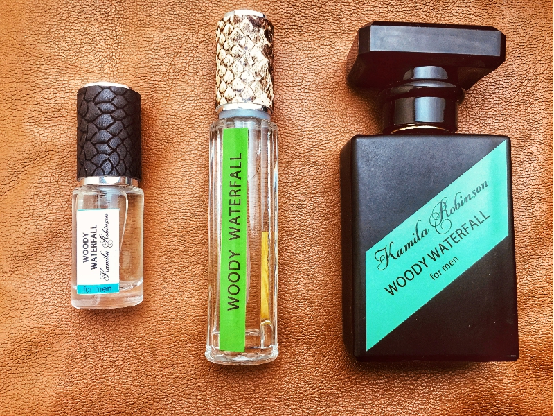 عطر ادکلن وودی واترفال کامیلا رابینسون - Woody waterfall (Древесный водопад) Kamila Robinson - بررسی، قیمت و خرید