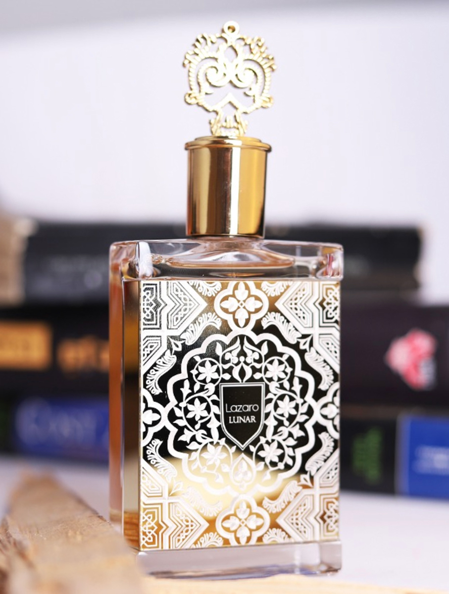 عطر ادکلن لونار لازارو - Lunar Lazaro - بررسی، قیمت و خرید