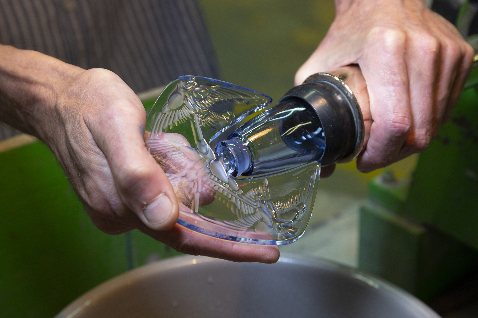 عطر ادکلن لیلک د لیلک هیروندلز کریستال فلاکون لالیک - Lalique de Lalique Hirondelles Crystal Flacon Lalique - بررسی، قیمت و خرید