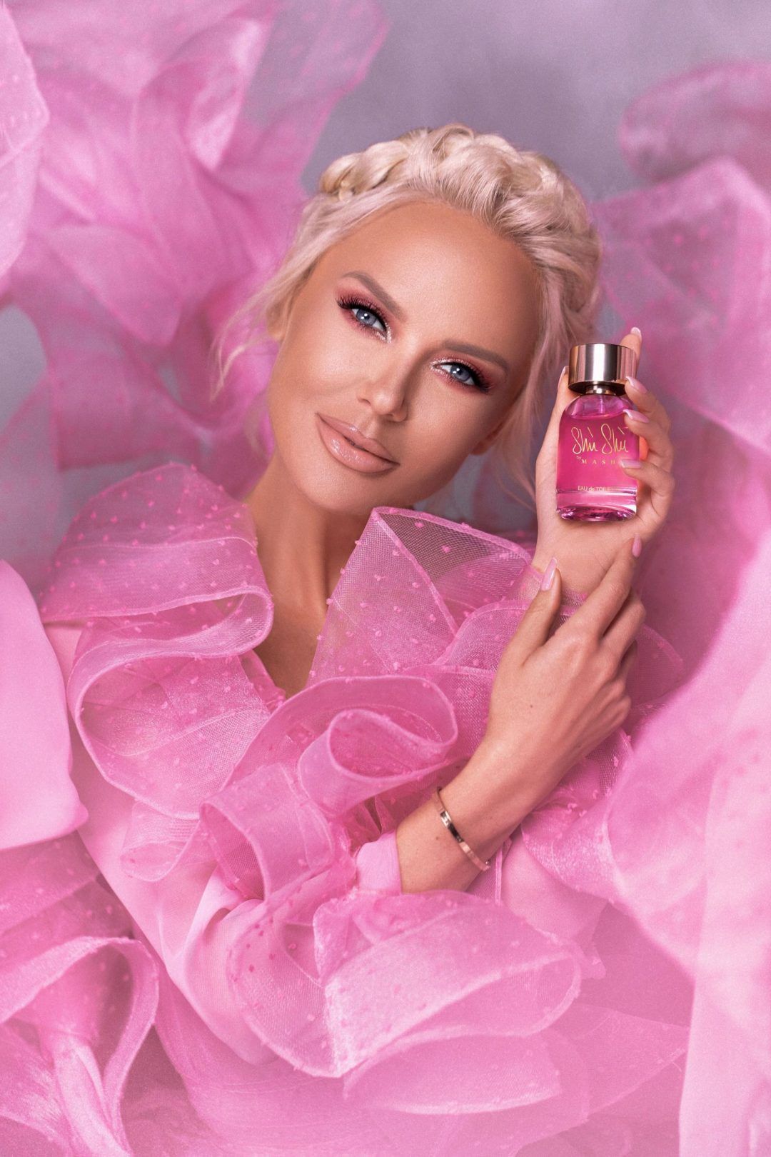 عطر ادکلن شو شو ماجوشکا - Shu Shu Majushka - بررسی، قیمت و خرید