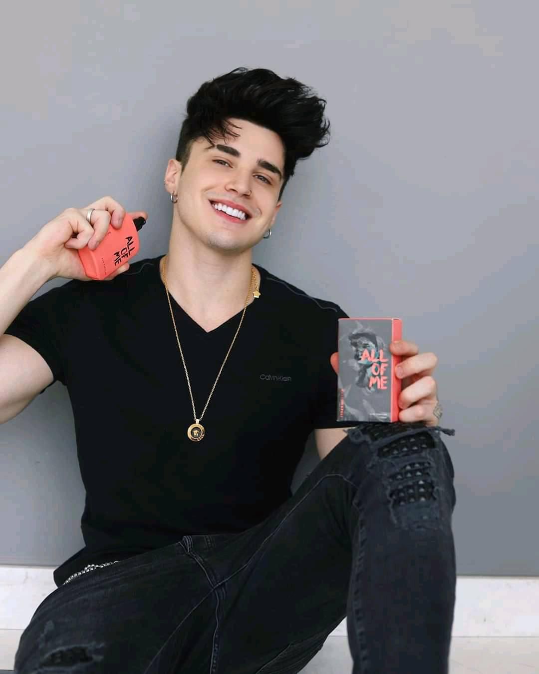 عطر ادکلن آل آف می بای الکس ماپلی کاسیا کازمتیکوس - All of Me by Alex Mapeli Kásia Cosméticos - بررسی، قیمت و خرید