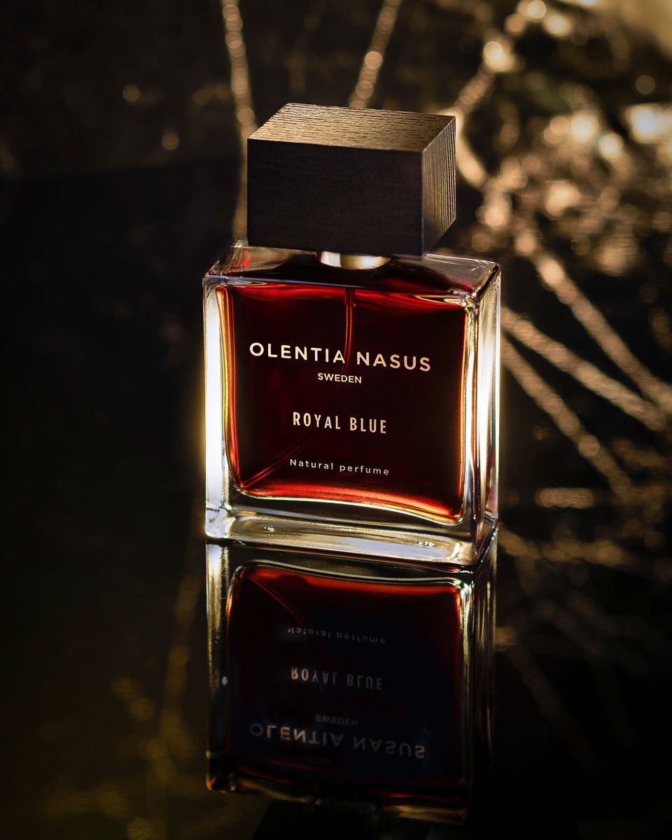 عطر ادکلن رویال بلو اولنتیا ناسوس - Royal Blue Olentia Nasus - بررسی، قیمت و خرید