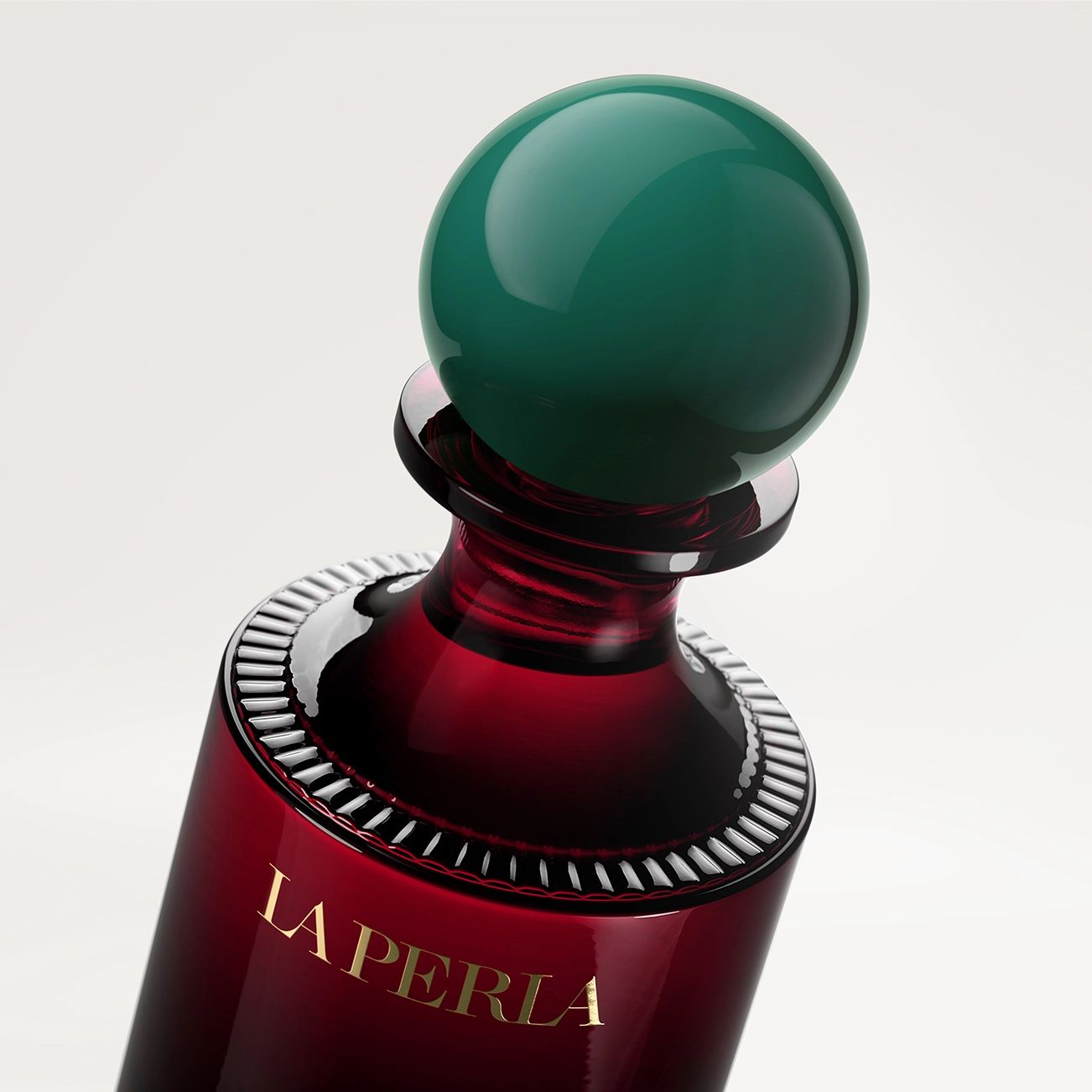 عطر ادکلن جاست گیو می روزز لا پرلا - Just Give Me Roses La Perla - بررسی، قیمت و خرید