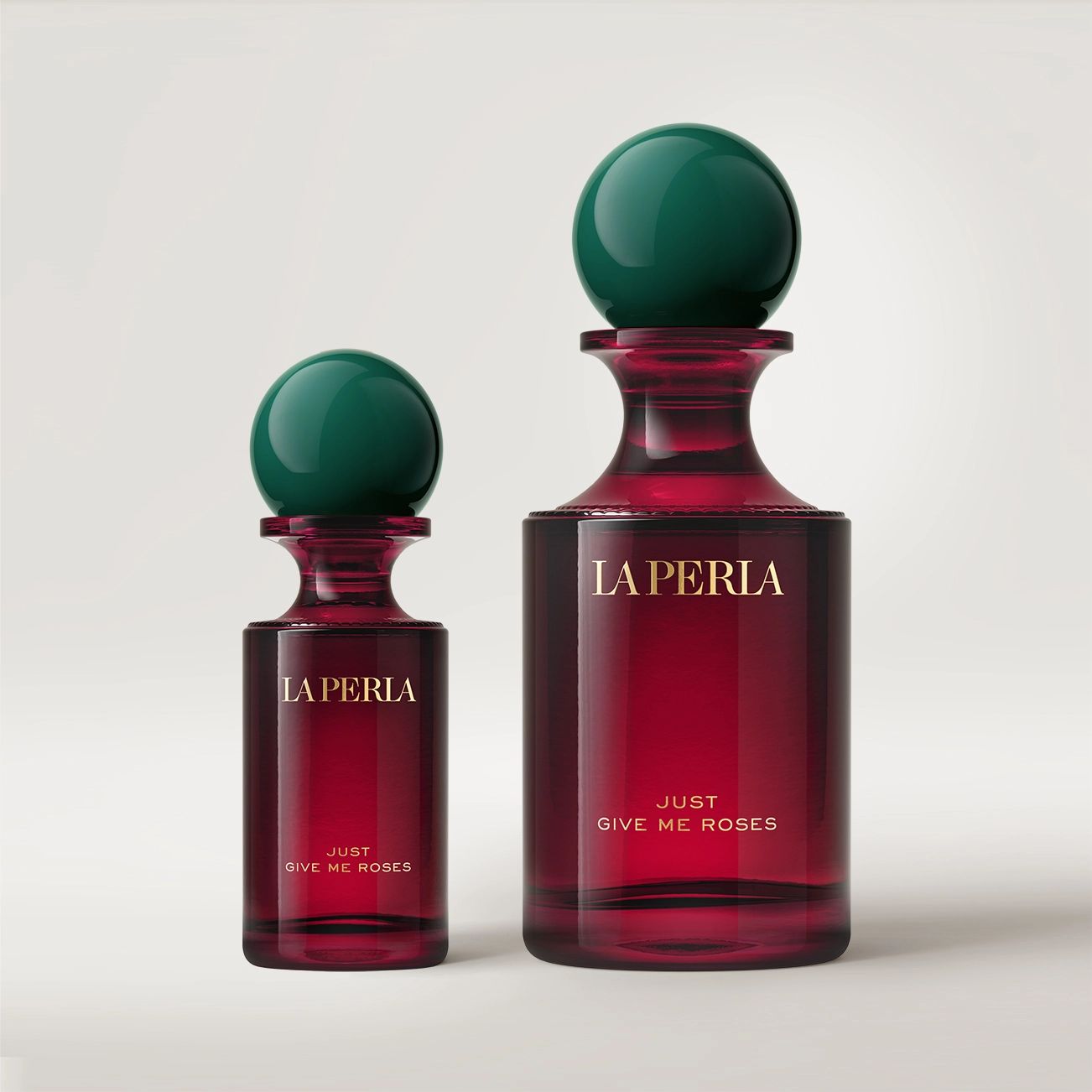 عطر ادکلن جاست گیو می روزز لا پرلا - Just Give Me Roses La Perla - بررسی، قیمت و خرید