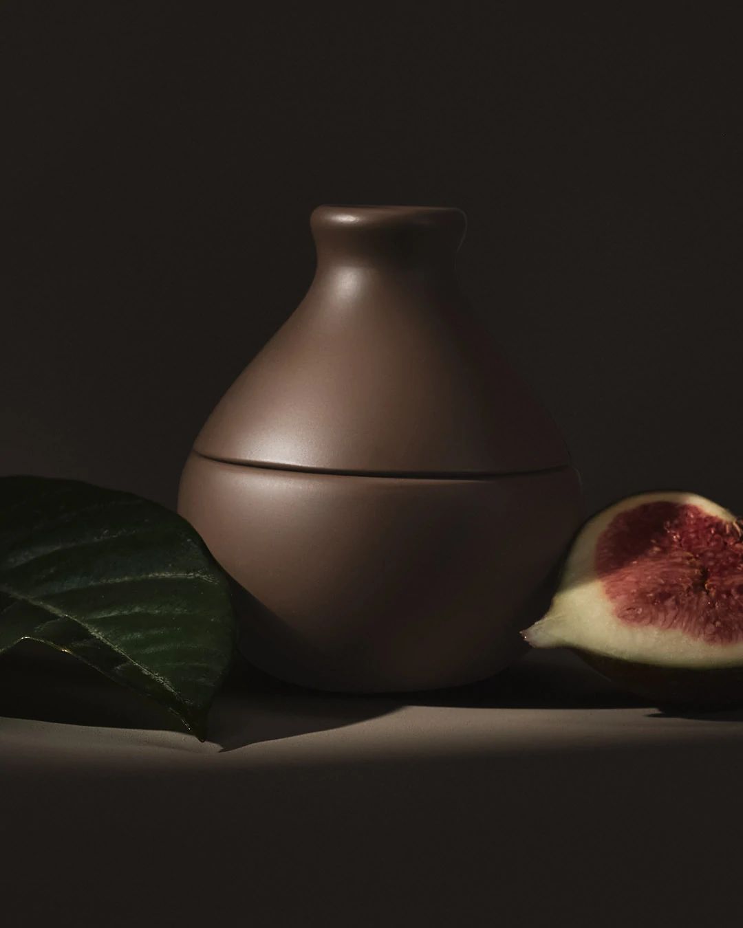 عطر ادکلن ری فیگ کی‌کی‌دبلیو فرگرانس - Rare Fig KKW Fragrance - بررسی، قیمت و خرید