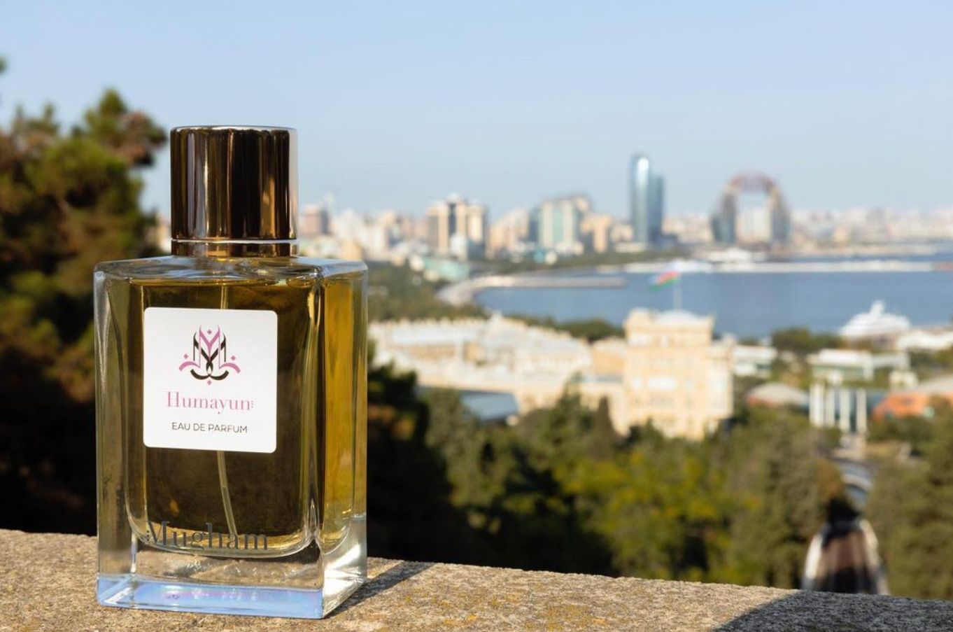 عطر ادکلن همایون موغام - Humayun Mugham - بررسی، قیمت و خرید