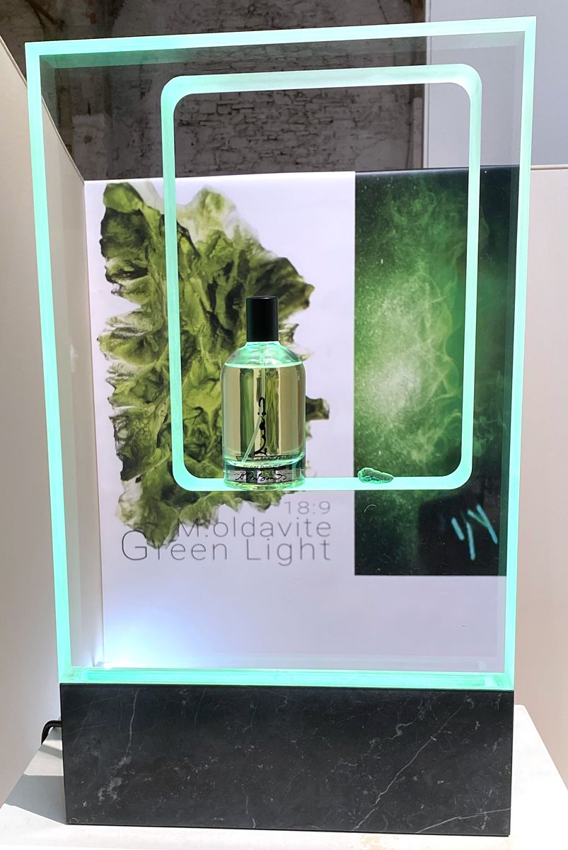 عطر ادکلن مالداویت گرین لایت الیویه دوربانو - M.oldavite Green Light Olivier Durbano - بررسی، قیمت و خرید