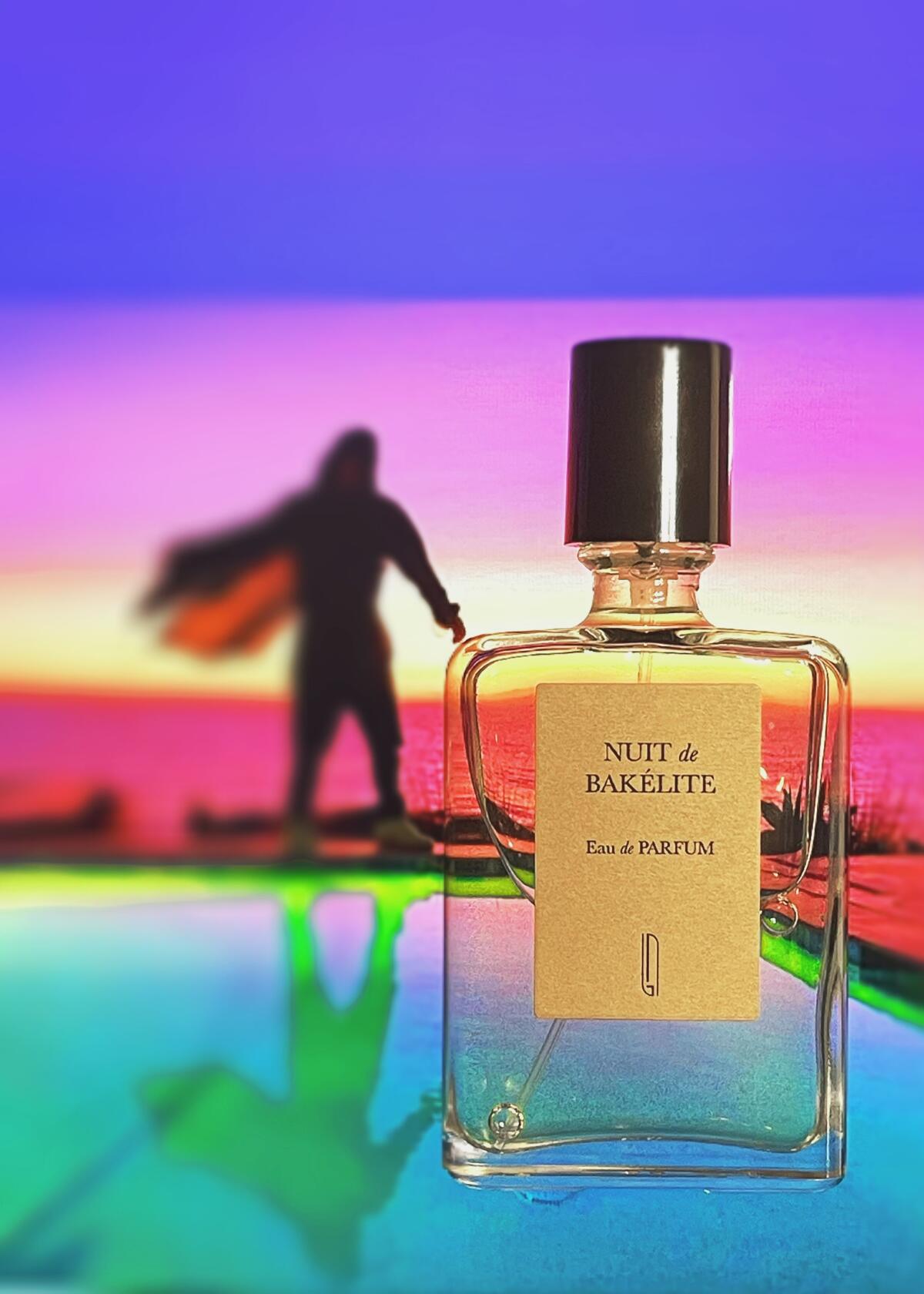 عطر ادکلن نویت د بکلایت نایومی گودسیر - Nuit de Bakélite Naomi Goodsir - بررسی، قیمت و خرید