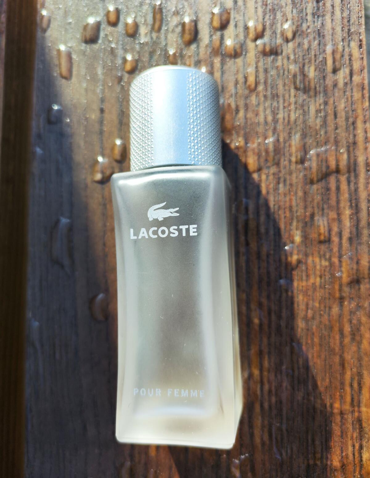 عطر ادکلن لکاست پور فم لجر لاکست فراگرنسز - Lacoste Pour Femme Légère Lacoste Fragrances - بررسی، قیمت و خرید