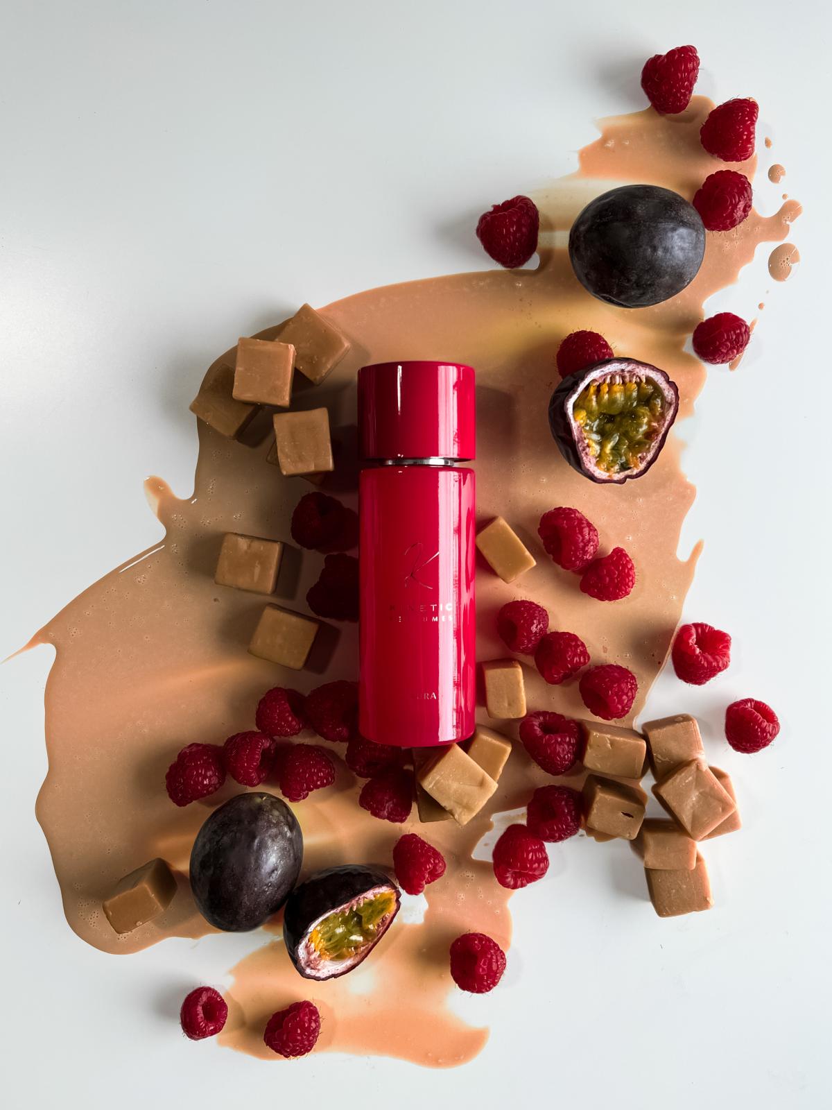 عطر ادکلن اُرا کینتیک پرفیومز - Aura Kinetic Perfumes - بررسی، قیمت و خرید