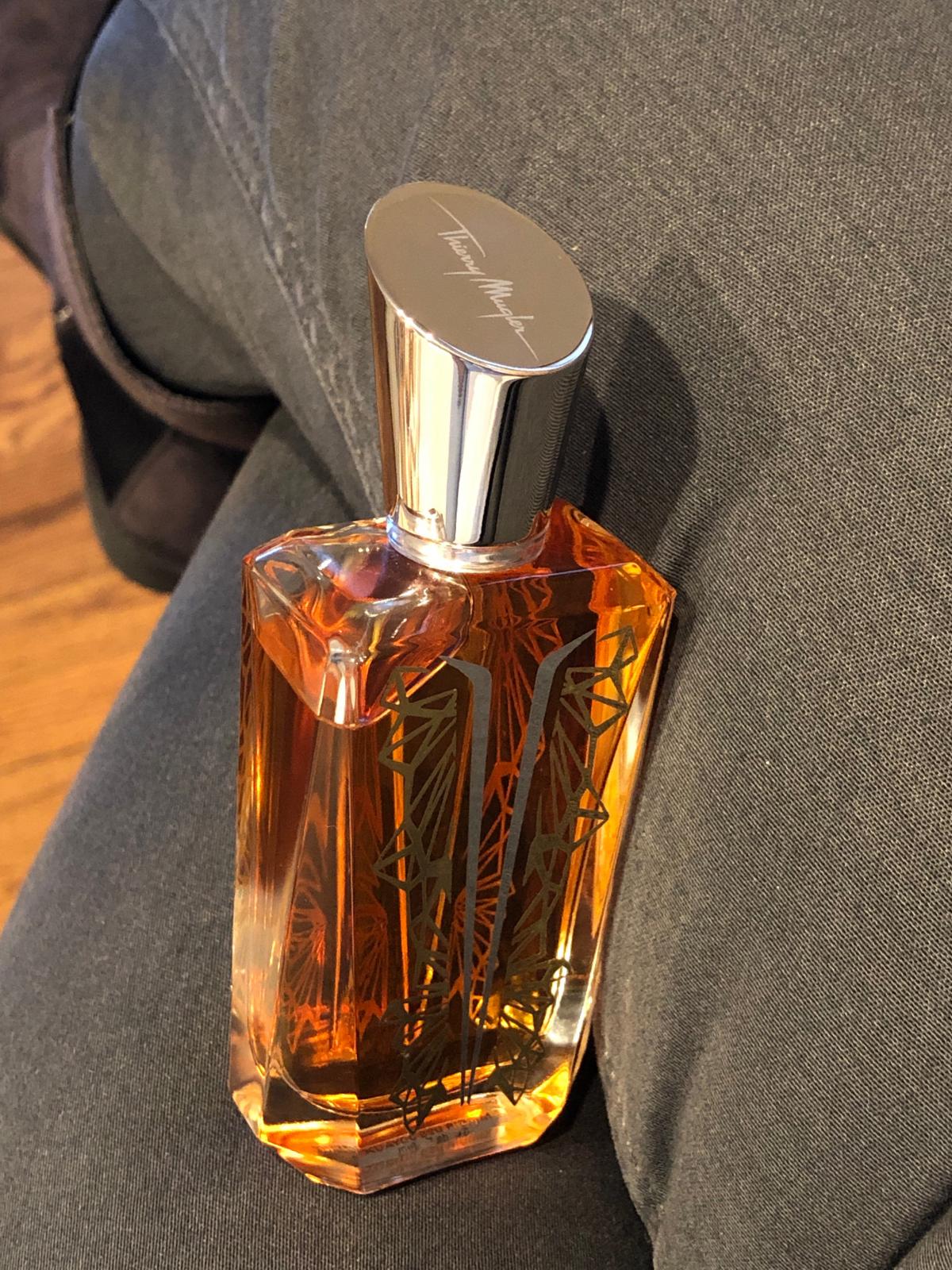 عطر ادکلن میرور میرور کالکشن - میروآر د ژوو موگلر - Mirror Mirror Collection - Miroir des Joyaux Mugler - بررسی، قیمت و خرید