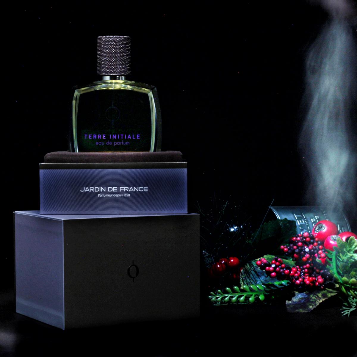 عطر ادکلن تر اینیشیال ژَردَن دو فرانس - Terre Initiale Jardin de France - بررسی، قیمت و خرید